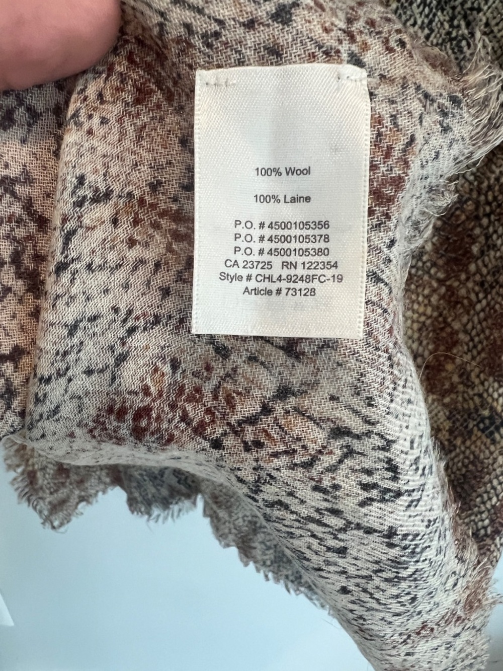 Aritzia/Auxillary 100% Wool Lightweight Blanket Scarf Snakeskin Print 62"x52" - Picture 4 of 9